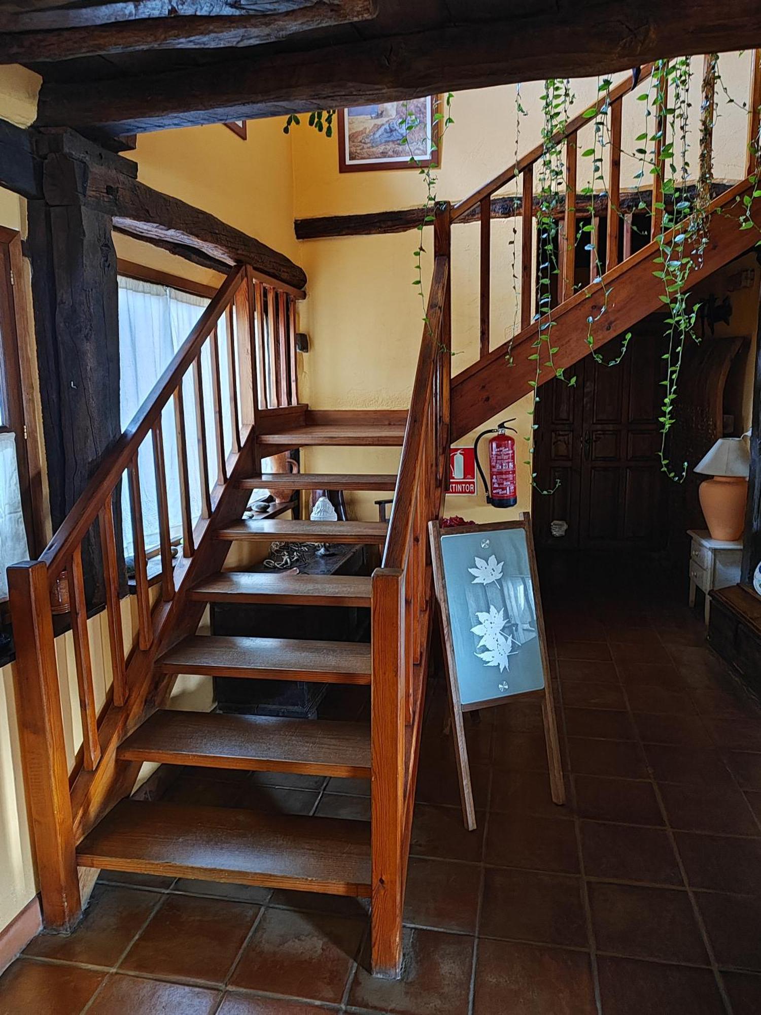 Casa Simon Guest House Cervera De Pisuerga Eksteriør bilde