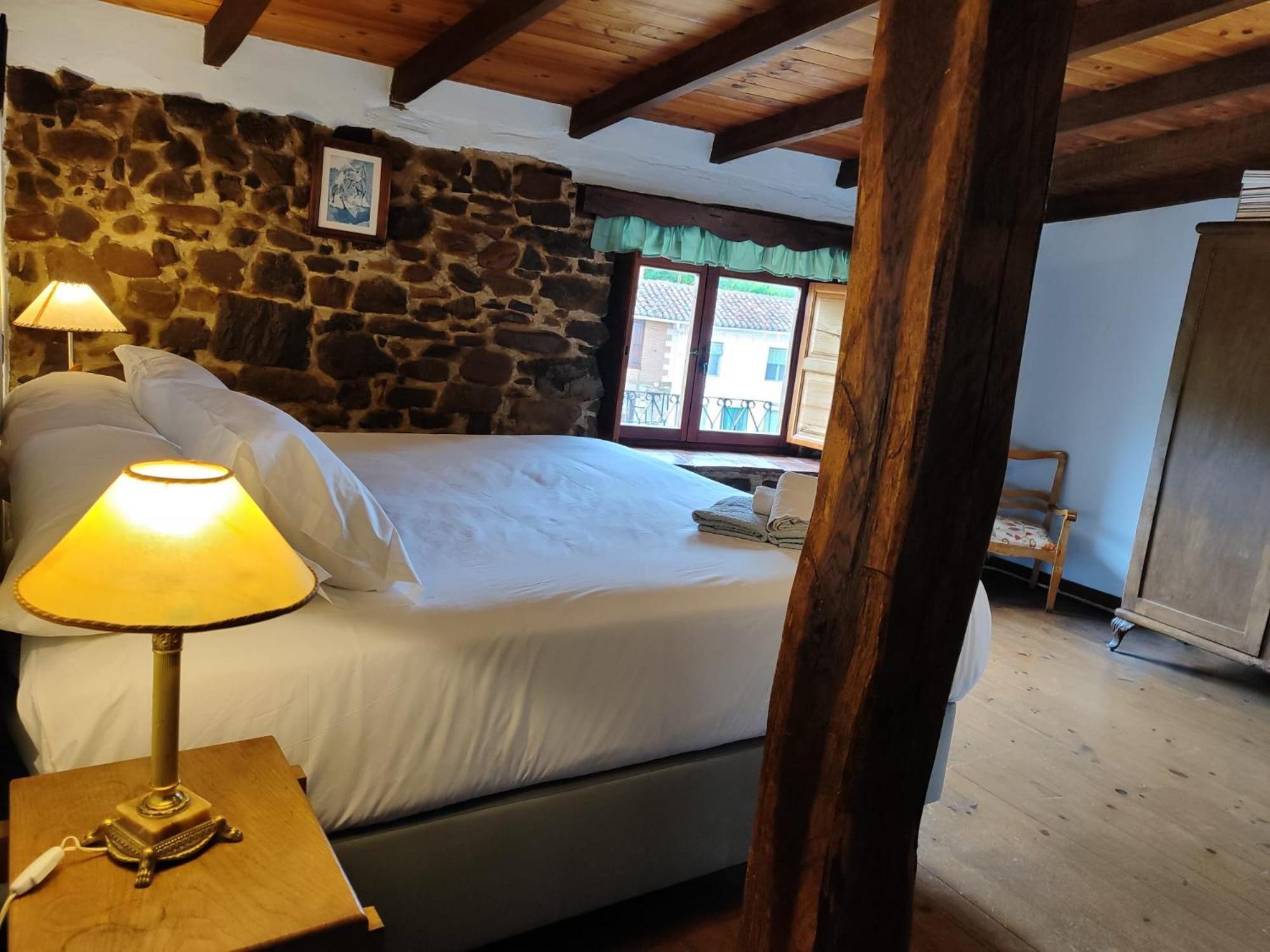 Casa Simon Guest House Cervera De Pisuerga Eksteriør bilde