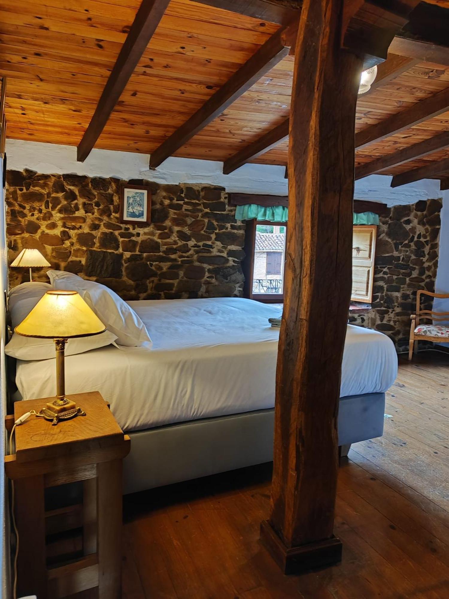 Casa Simon Guest House Cervera De Pisuerga Eksteriør bilde